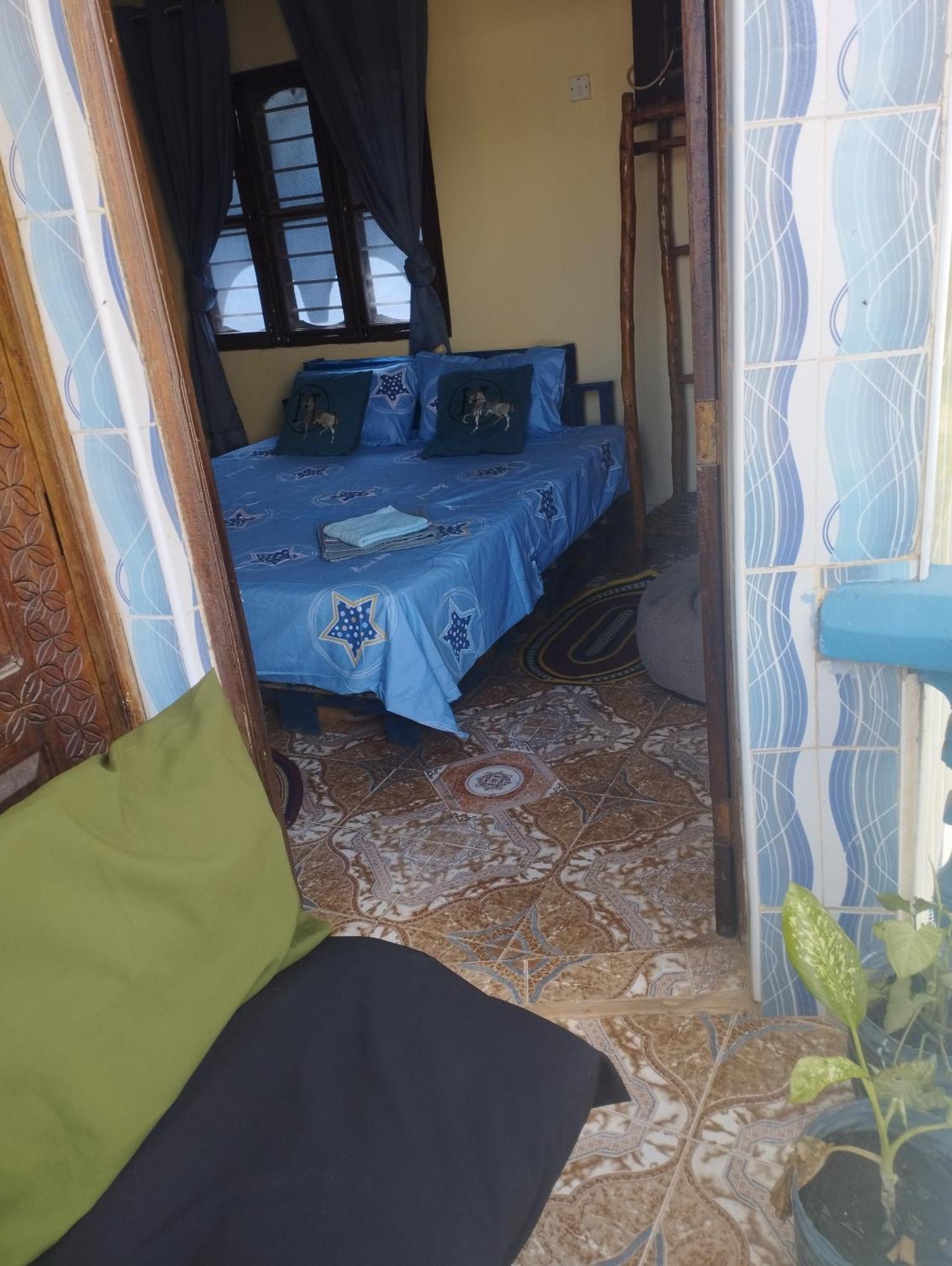 Luca&Irina Airport Comfort Zanzibar Екстериор снимка